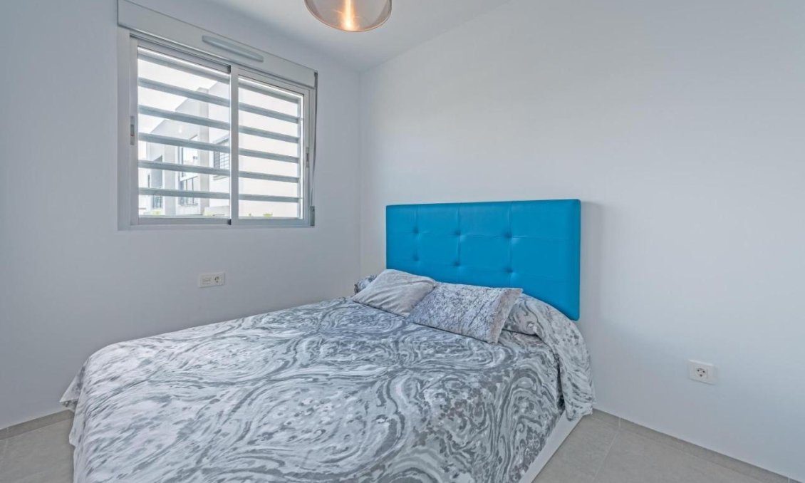 Wiederverkauf - Bungalow -
Torrevieja - Auguas Neuvas