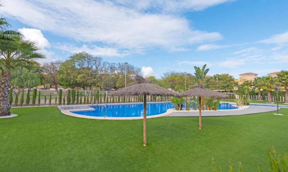 Wiederverkauf - Bungalow -
Torrevieja - Auguas Neuvas