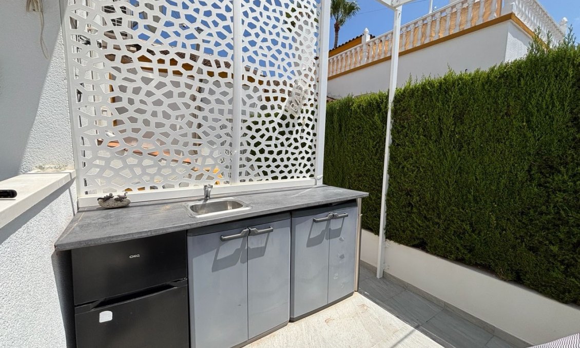 Segunda mano - Villa -
Villamartin - Costa Blanca