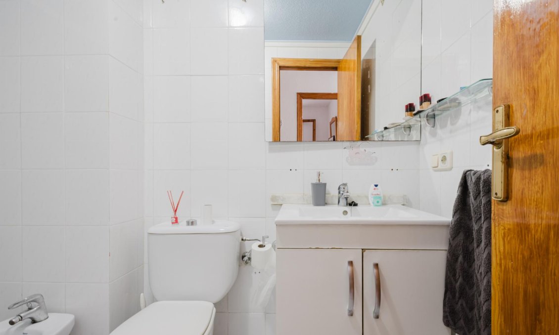 Revente - Appartement -
Torrevieja - Costa Blanca