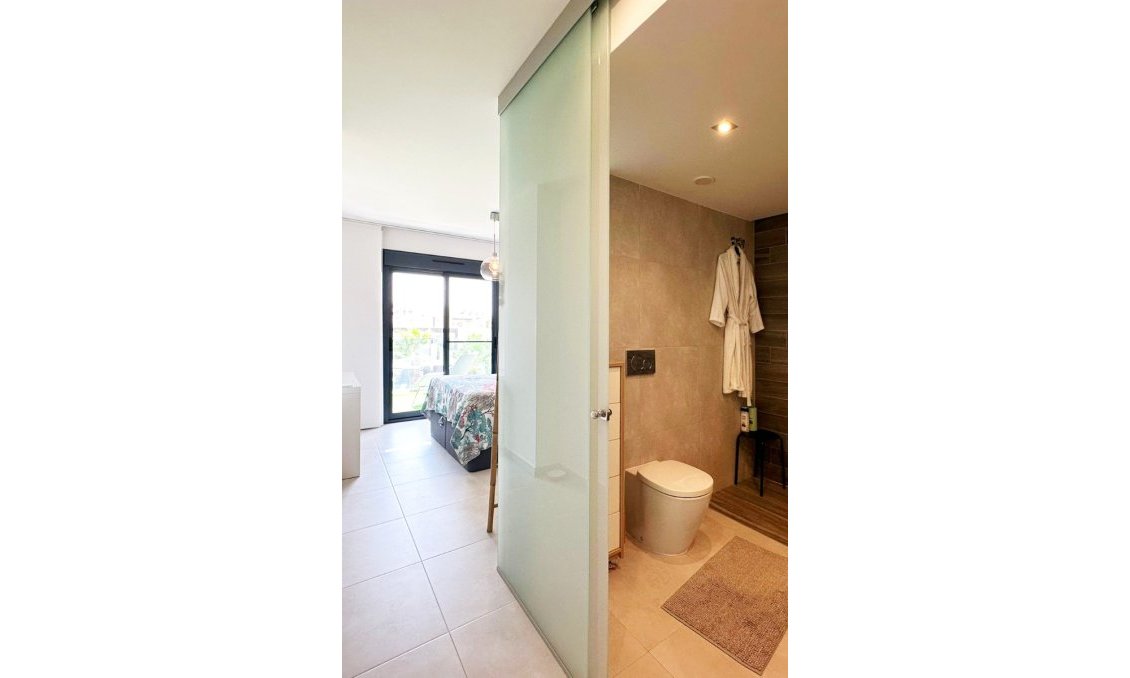 Használt Ingatlanok - Apartman -
Guardamar del Segura - Costa Blanca