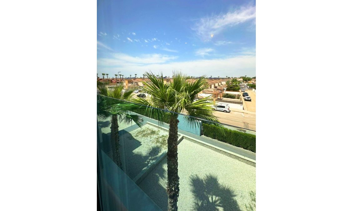 Használt Ingatlanok - Apartman -
Guardamar del Segura - Costa Blanca