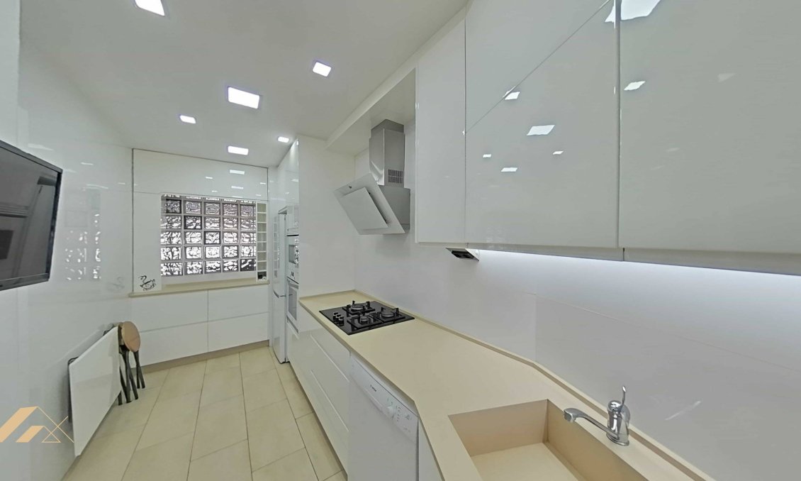 Revânzare - Apartament -
Lo Pagan - Villananitos