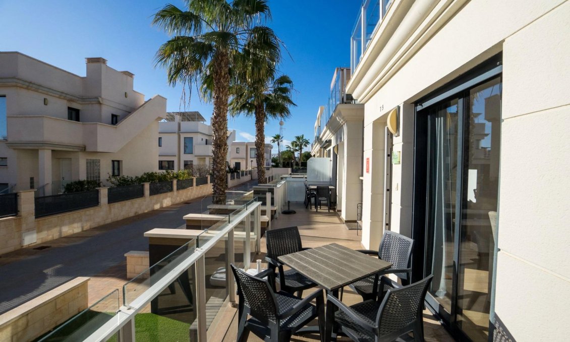 Wiederverkauf - Town House -
Orihuela Costa - La Zenia
