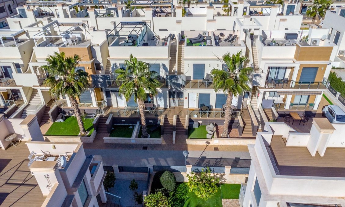 Wiederverkauf - Town House -
Orihuela Costa - La Zenia