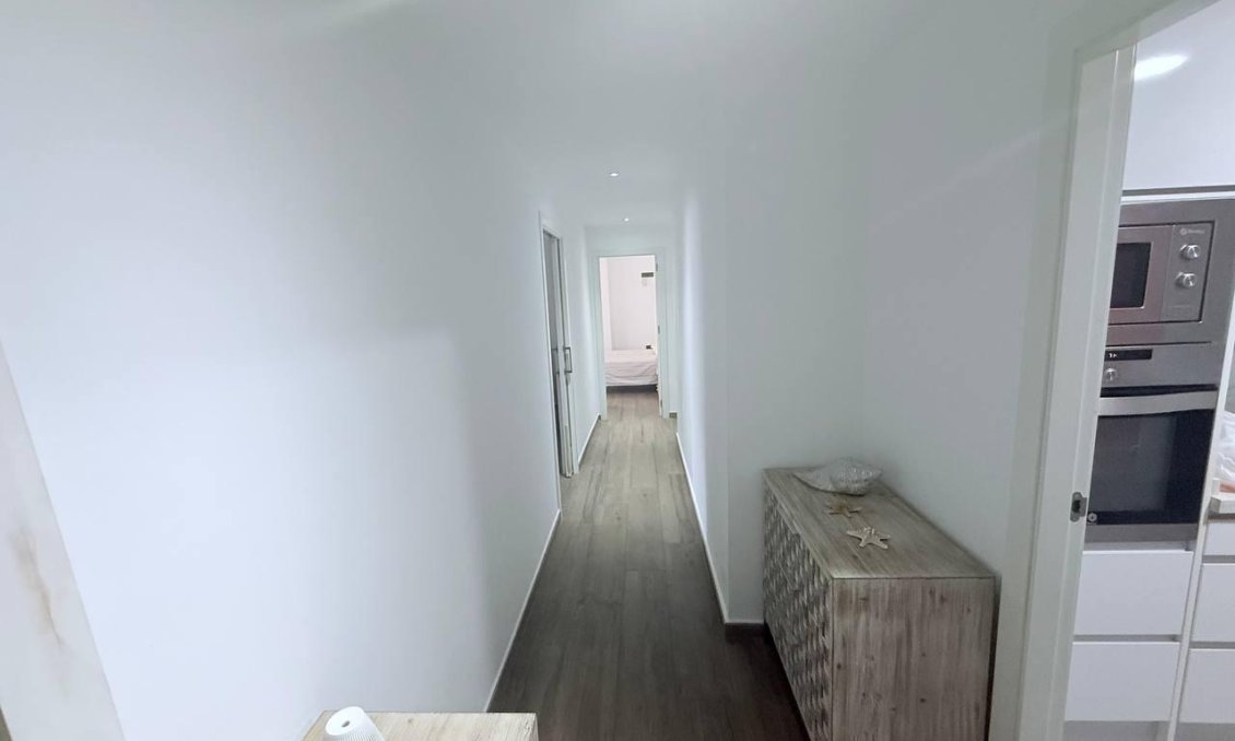 Használt Ingatlanok - Apartman -
Torrevieja - Centro