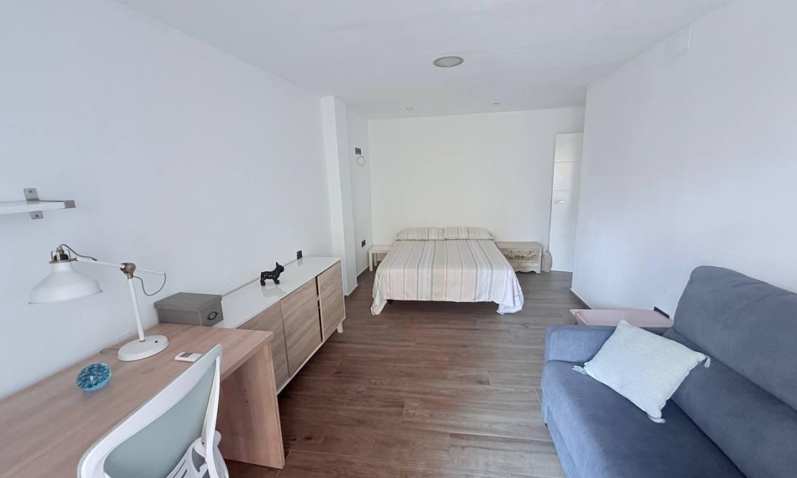 Használt Ingatlanok - Apartman -
Torrevieja - Centro