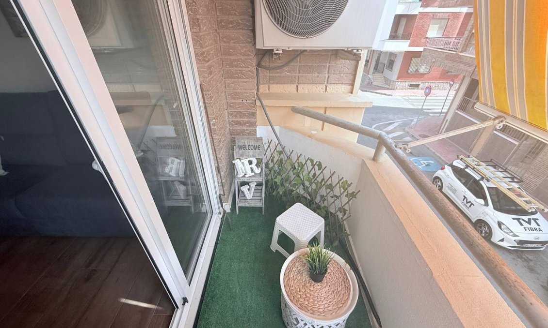 Használt Ingatlanok - Apartman -
Torrevieja - Centro