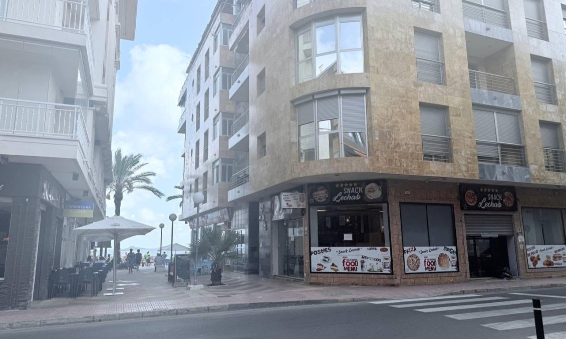 Használt Ingatlanok - Apartman -
Torrevieja - Centro