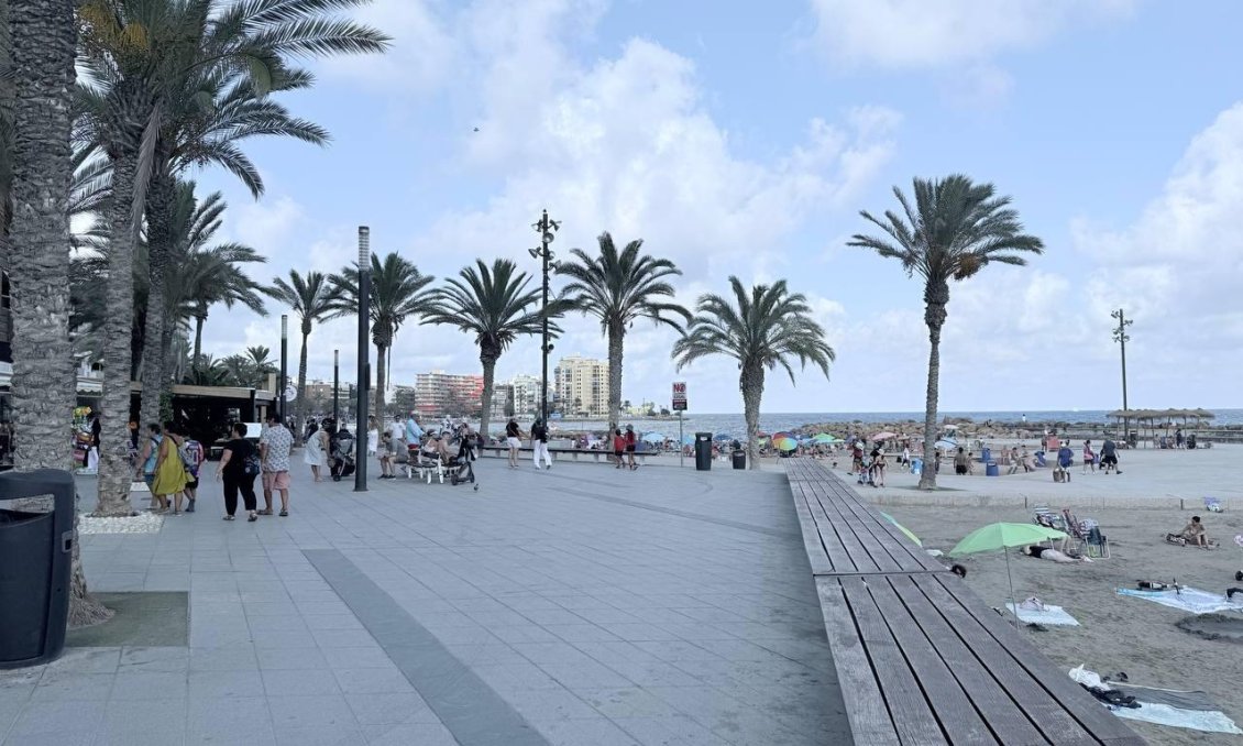 Használt Ingatlanok - Apartman -
Torrevieja - Centro