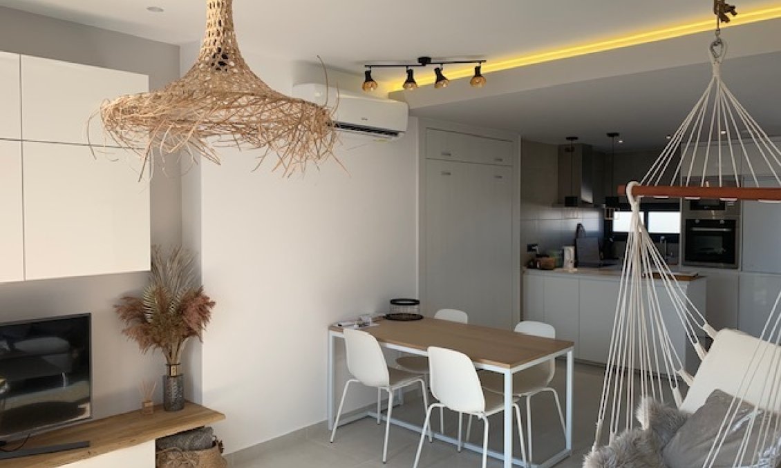 Használt Ingatlanok - Penthouse Penthouse -
El Raso - Costa Blanca