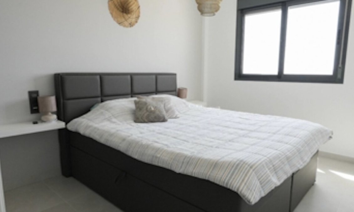 Használt Ingatlanok - Penthouse Penthouse -
El Raso - Costa Blanca