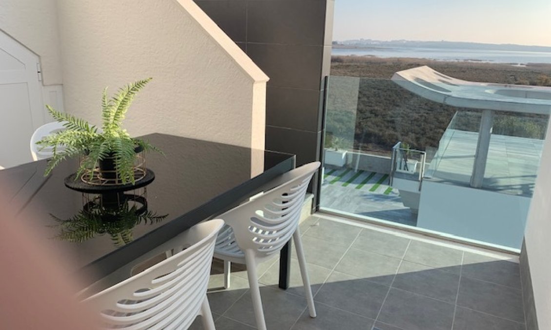 Használt Ingatlanok - Penthouse Penthouse -
El Raso - Costa Blanca