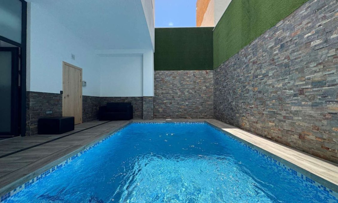 Revente - Appartement -
Torrevieja - Costa Blanca
