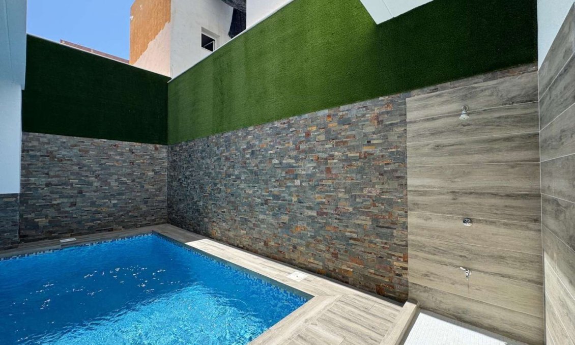 Revente - Appartement -
Torrevieja - Costa Blanca