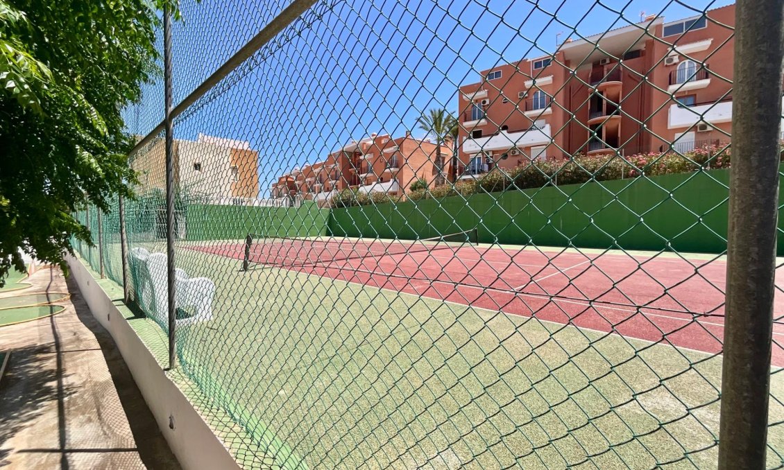 Segunda mano - Bungalow -
Torrevieja - Torreblanca