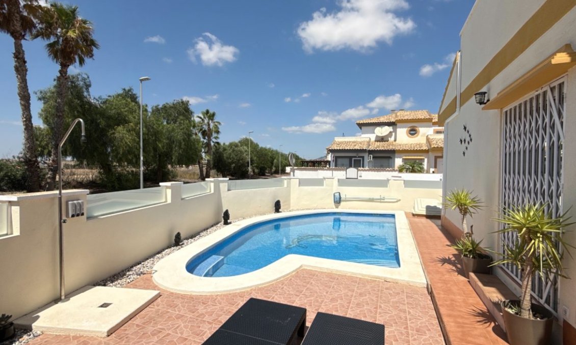 Segunda mano - Villa -
Sucina - Inland