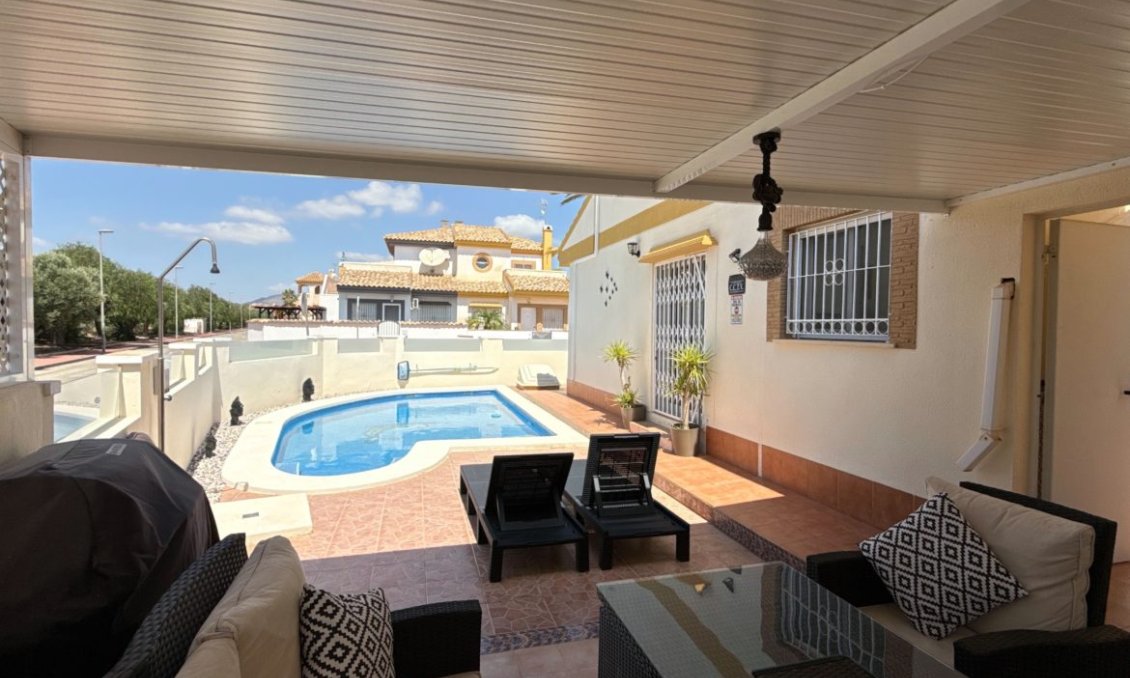 Segunda mano - Villa -
Sucina - Inland