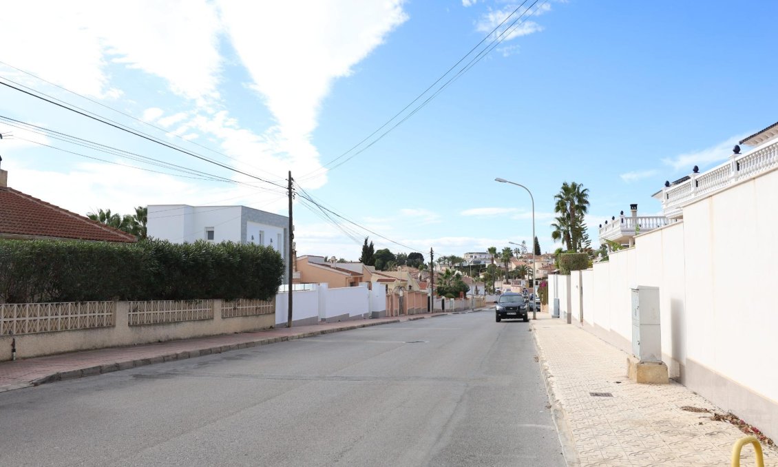 Segunda mano - Villa -
Ciudad Quesada - Costa Blanca Sur