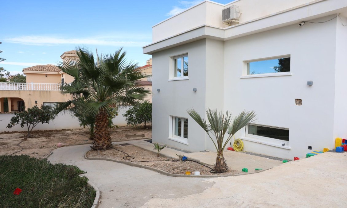 Segunda mano - Villa -
Ciudad Quesada - Costa Blanca Sur