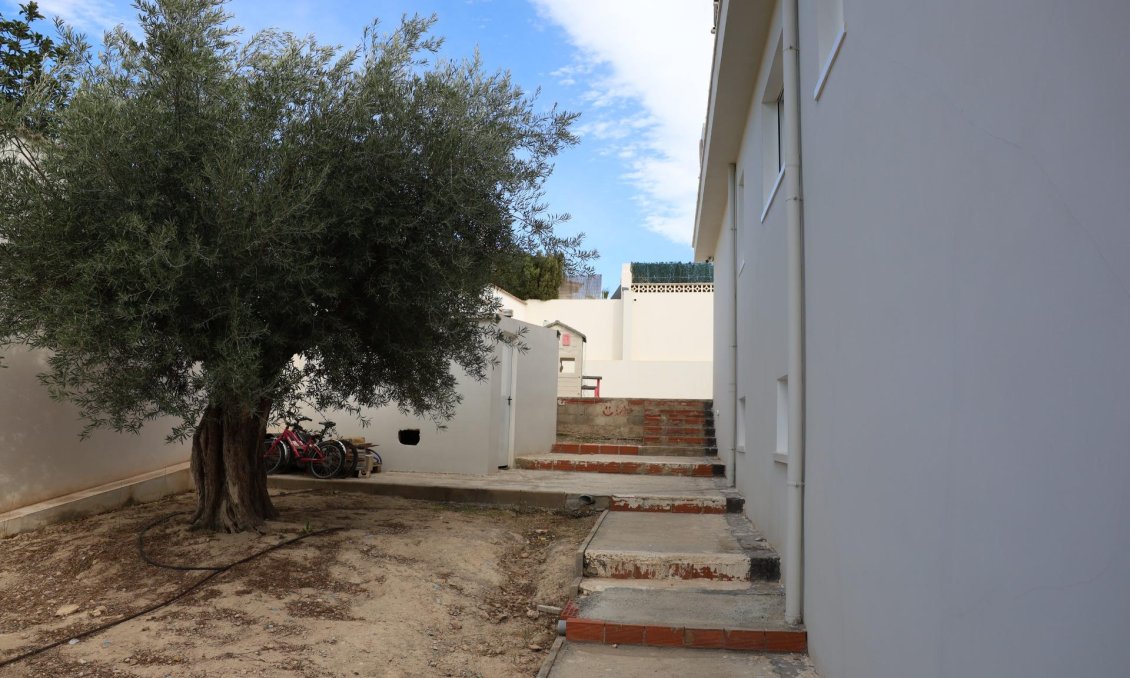 Segunda mano - Villa -
Ciudad Quesada - Costa Blanca Sur