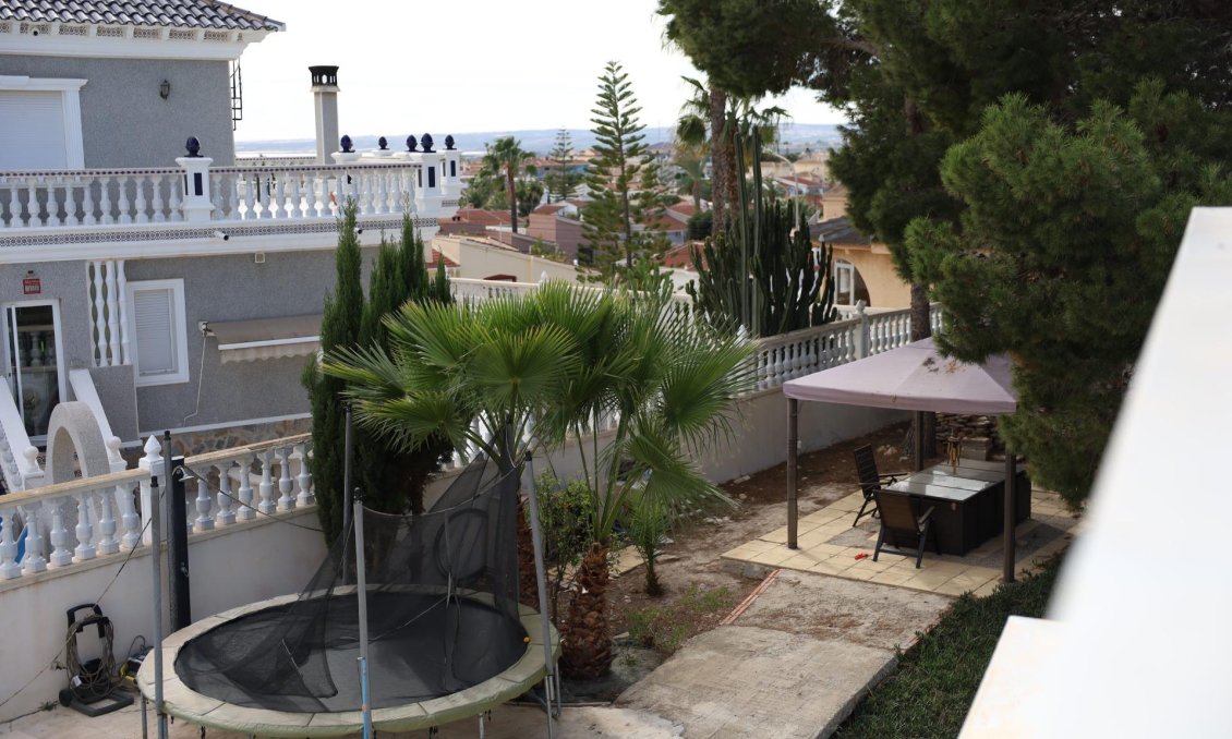 Segunda mano - Villa -
Ciudad Quesada - Costa Blanca Sur