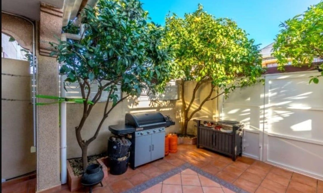 Resale - Semi Detached -
Torrevieja - Aguas Nuevas