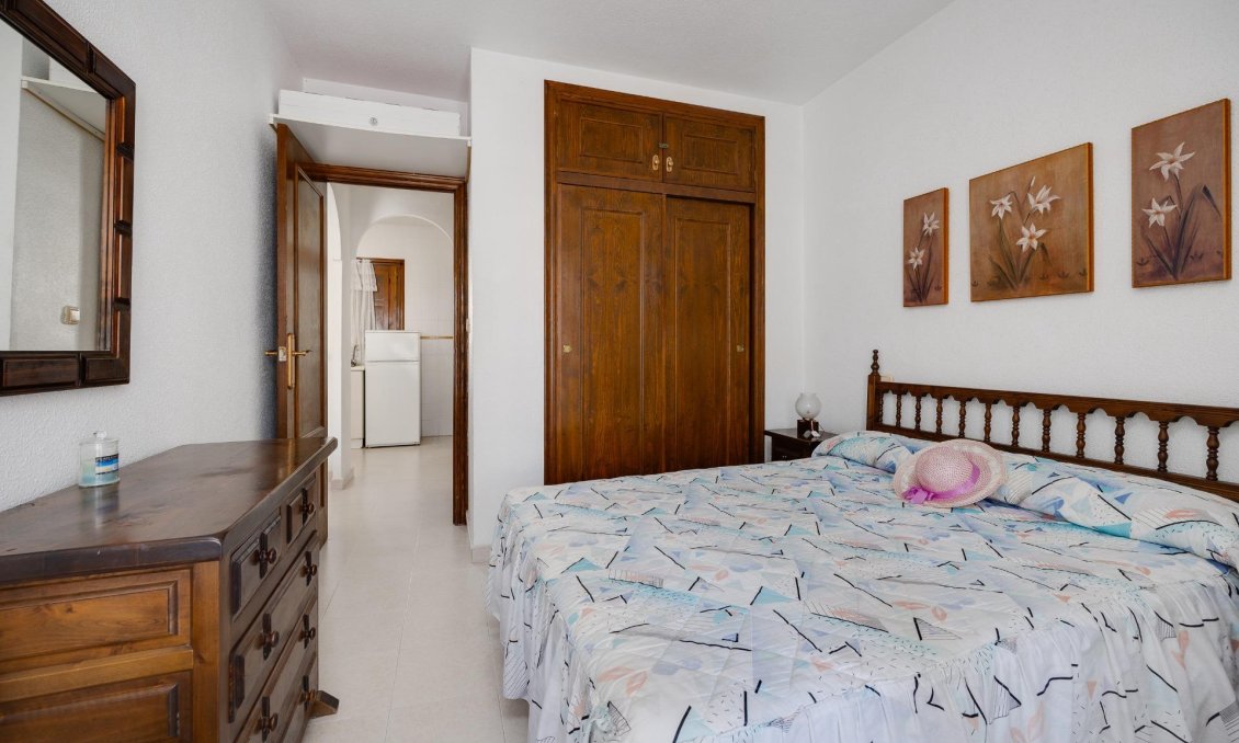 Revânzare - Apartament -
Torrevieja - El Acequión - Los Náufragos