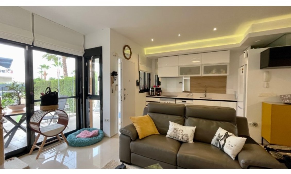 Resale - Apartment -
Orihuela - Inland