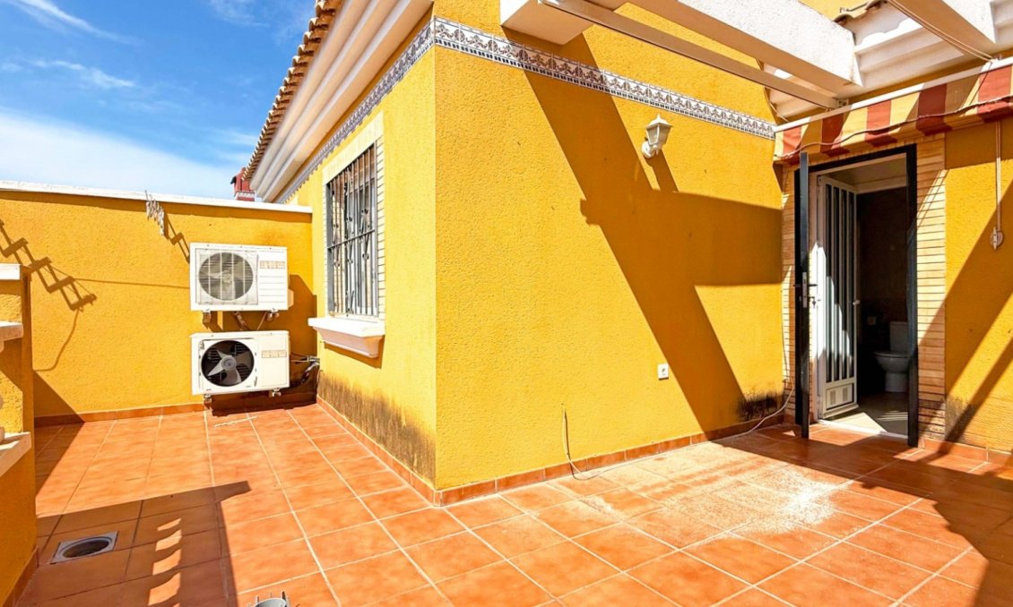 Segunda mano - Town House -
Torrevieja - Costa Blanca