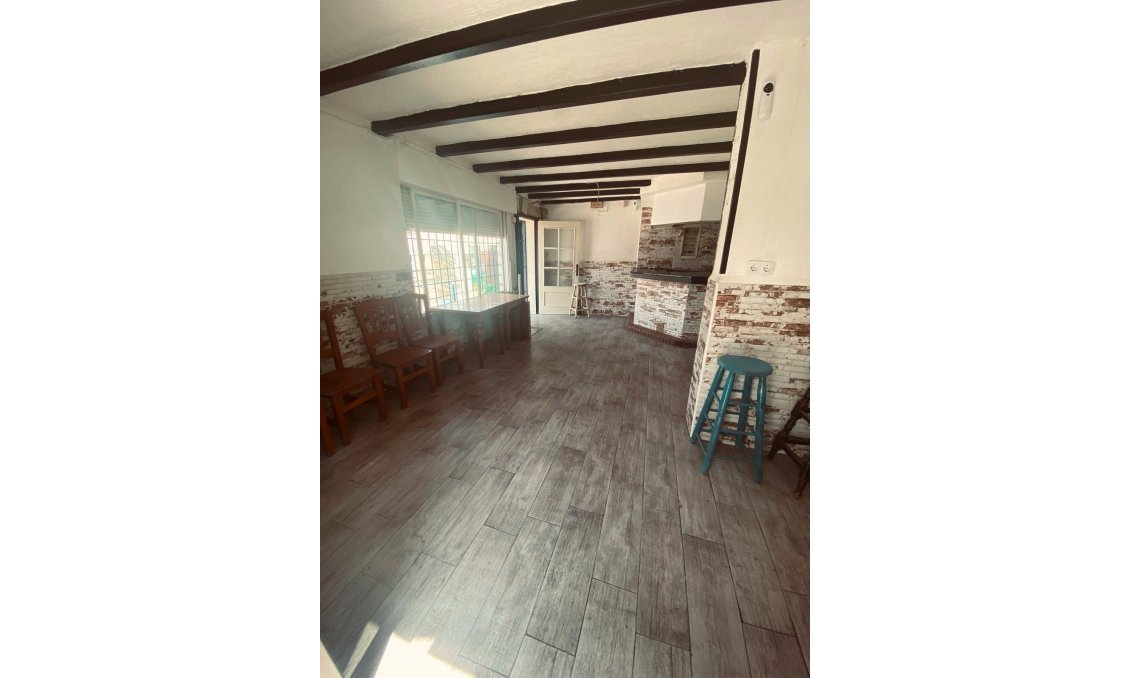 Resale - Semi Detached -
Torrevieja - Parque Acuático - Sector 25