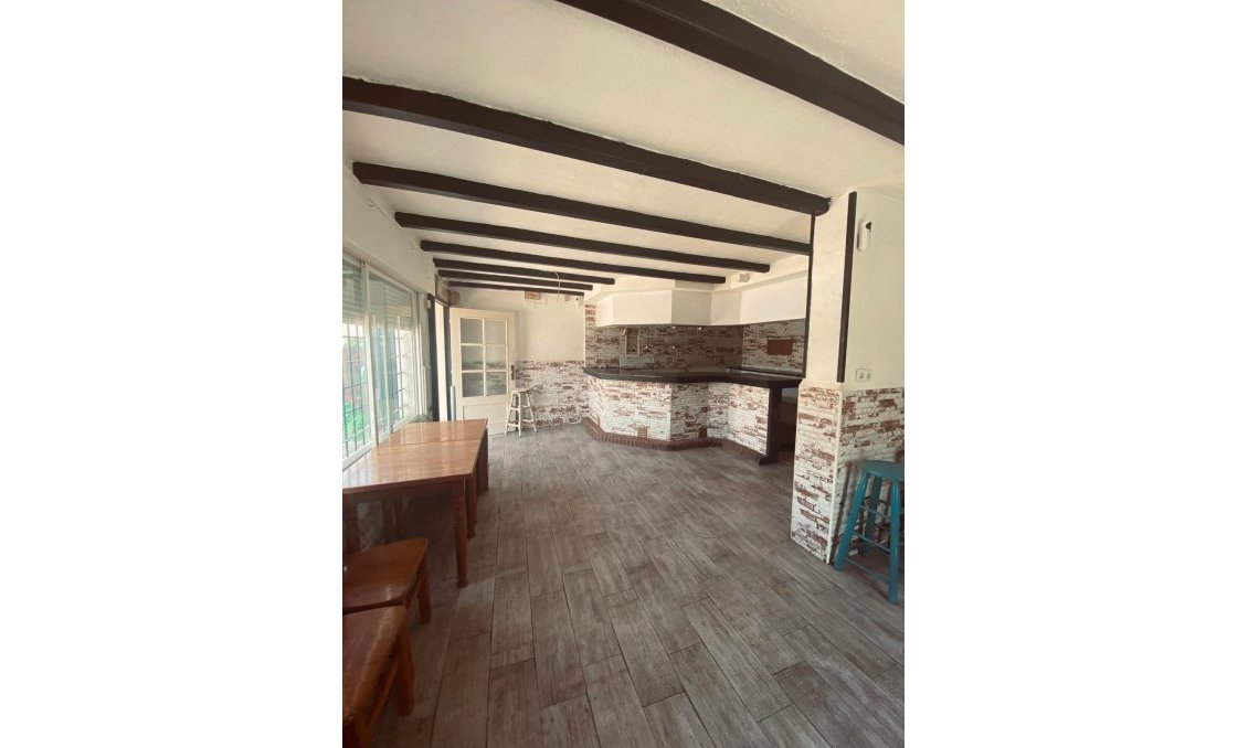 Resale - Semi Detached -
Torrevieja - Parque Acuático - Sector 25