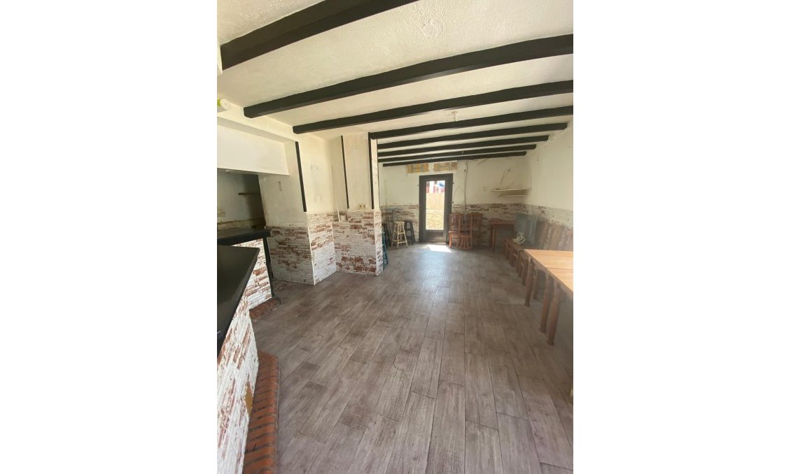 Resale - Semi Detached -
Torrevieja - Parque Acuático - Sector 25