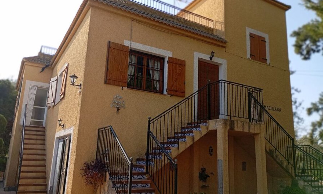 Revânzare - Vilă -
Daya Nueva - Costa Blanca