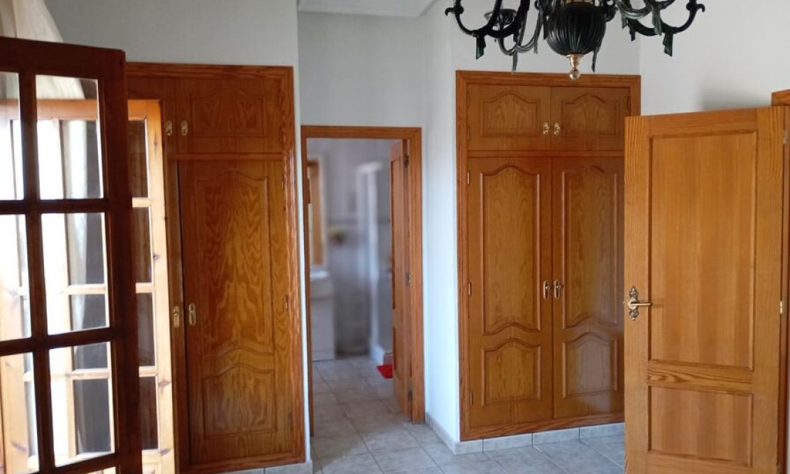 Revânzare - Vilă -
Daya Nueva - Costa Blanca