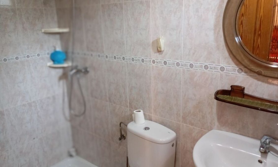 Revânzare - Vilă -
Daya Nueva - Costa Blanca