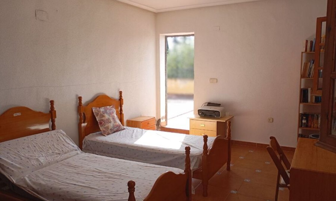 Revânzare - Vilă -
Daya Nueva - Costa Blanca