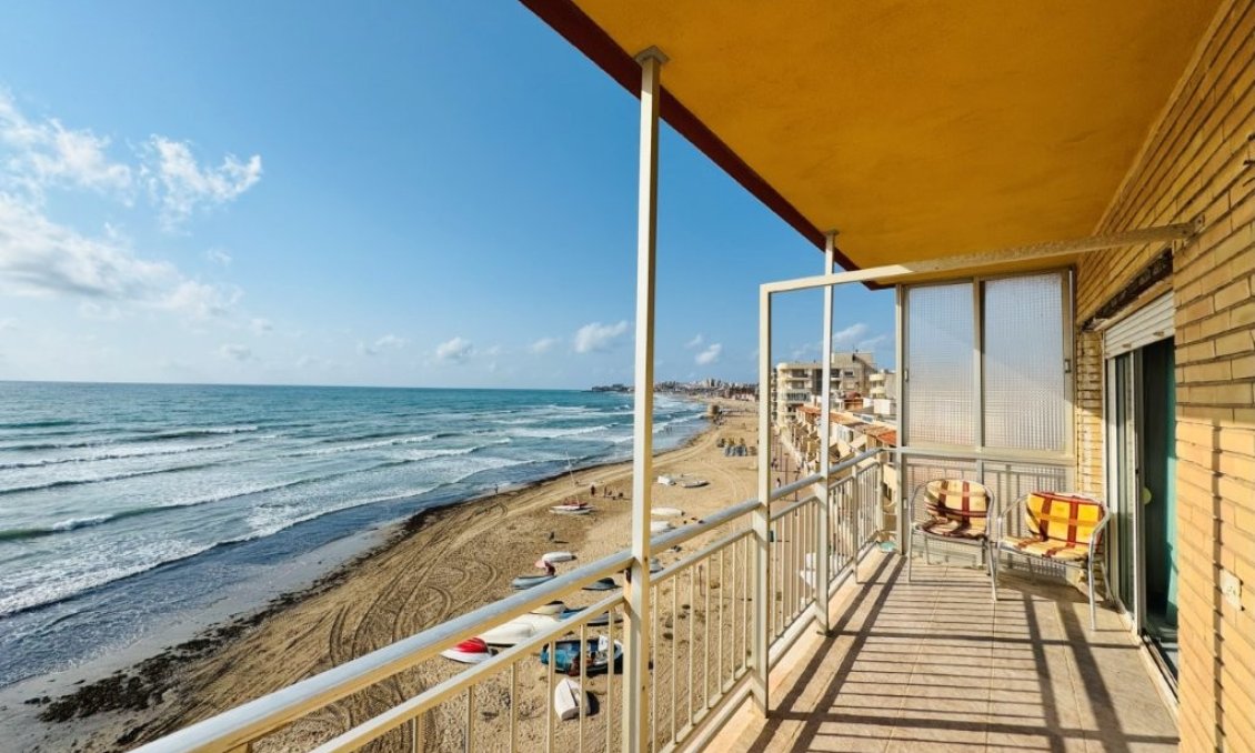 Használt Ingatlanok - Apartman -
La Mata - Costa Blanca