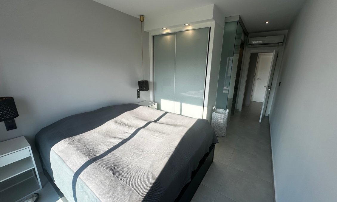 Revânzare - Penthouse Penthouse -
El Raso