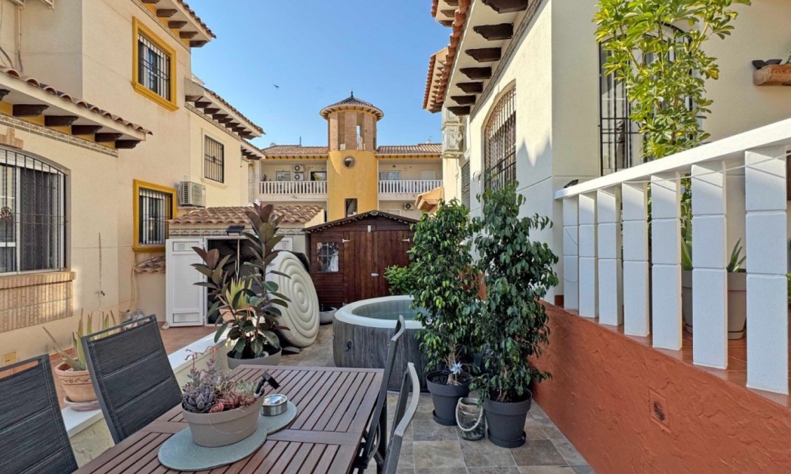 Wiederverkauf - Town House -
Orihuela Costa - Costa Blanca
