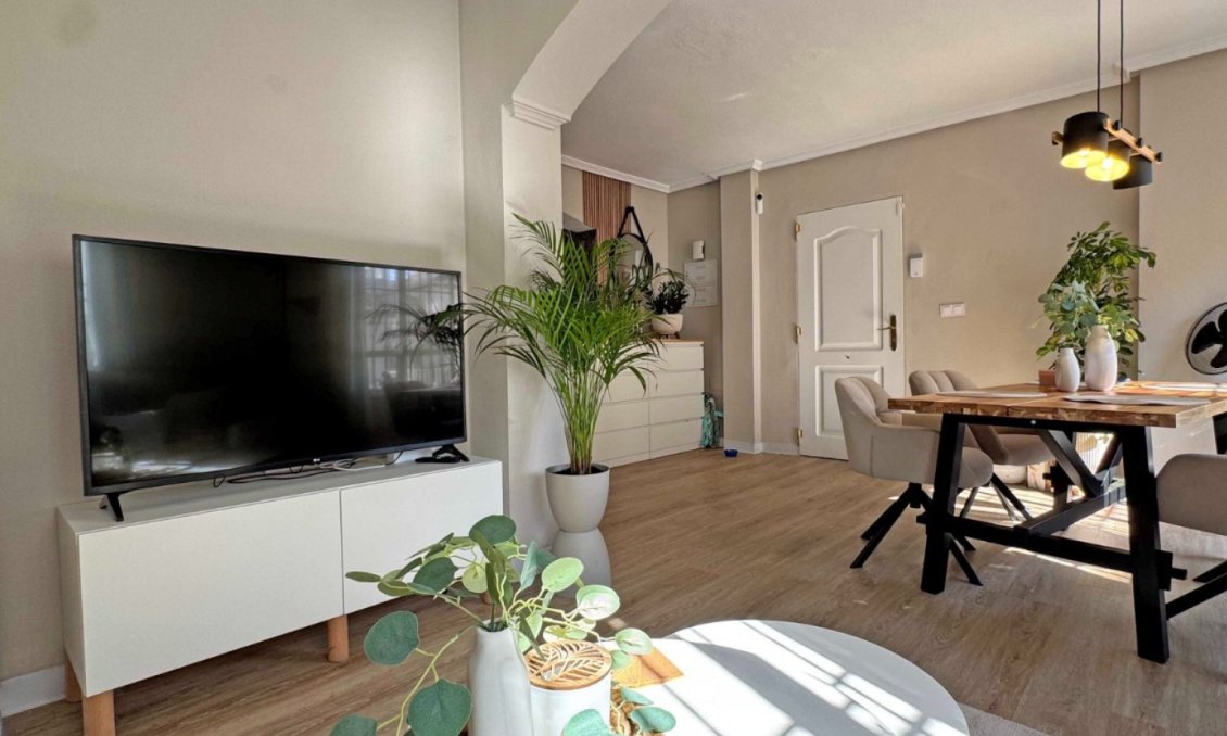 Wiederverkauf - Town House -
Orihuela Costa - Costa Blanca