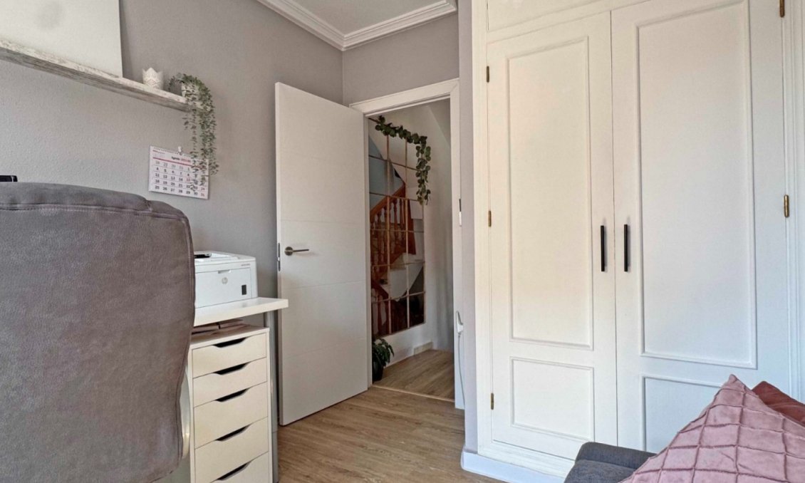 Wiederverkauf - Town House -
Orihuela Costa - Costa Blanca