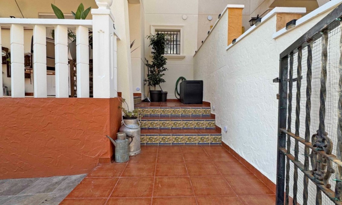 Wiederverkauf - Town House -
Orihuela Costa - Costa Blanca