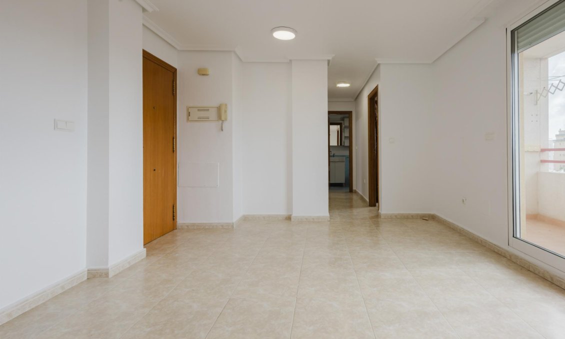 Használt Ingatlanok - Apartman -
Torrevieja - Costa Blanca