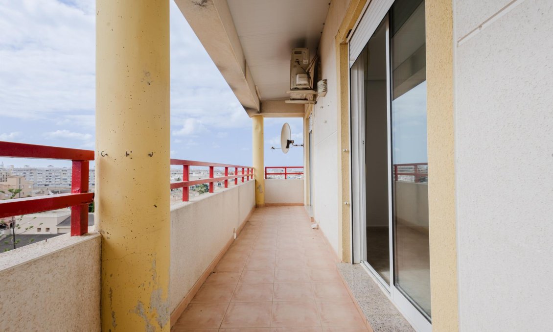 Használt Ingatlanok - Apartman -
Torrevieja - Costa Blanca