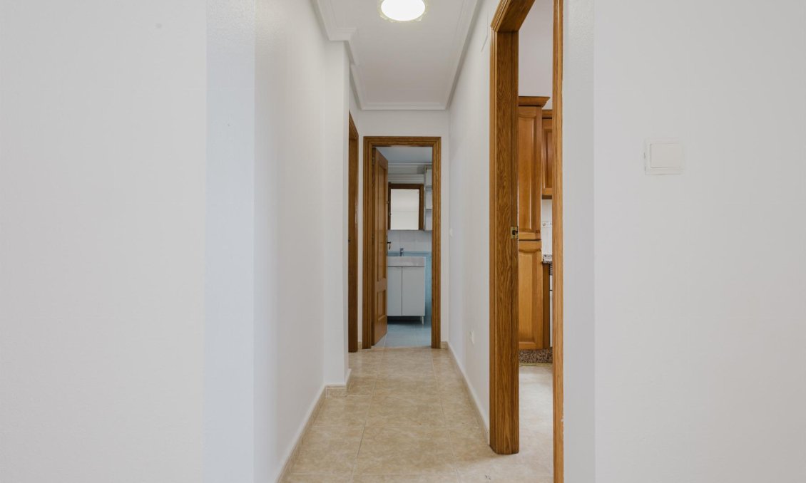 Használt Ingatlanok - Apartman -
Torrevieja - Costa Blanca