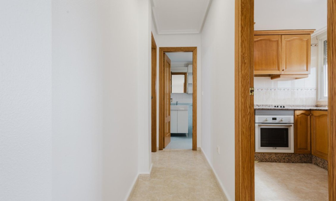 Használt Ingatlanok - Apartman -
Torrevieja - Costa Blanca