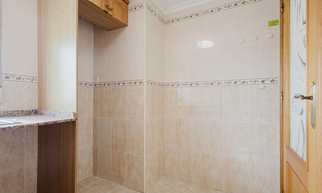 Használt Ingatlanok - Apartman -
Torrevieja - Costa Blanca