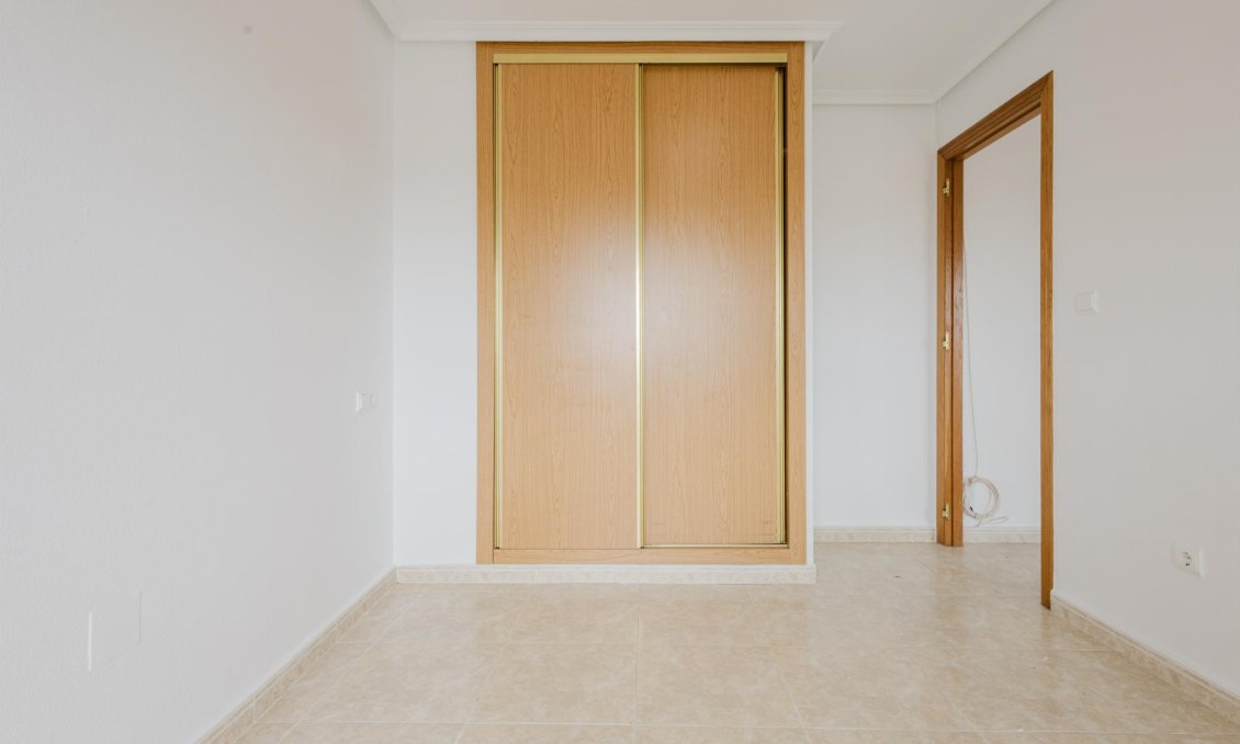Használt Ingatlanok - Apartman -
Torrevieja - Costa Blanca