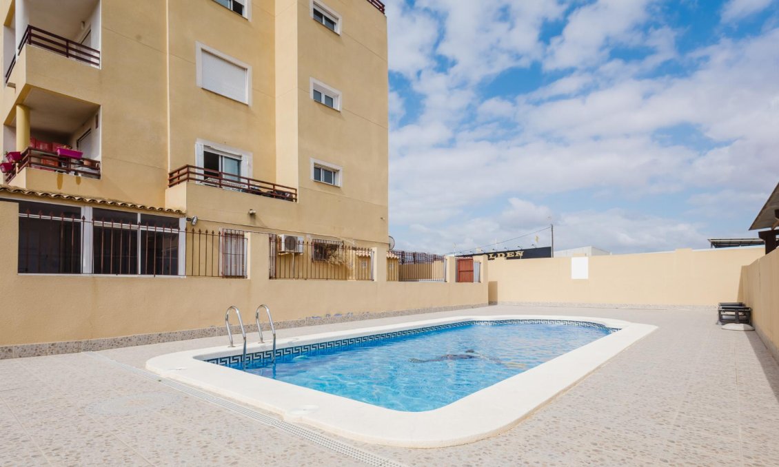 Használt Ingatlanok - Apartman -
Torrevieja - Costa Blanca